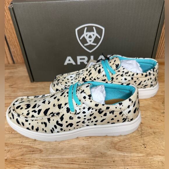 Ariat Youth Hilo’s- NWT - Picture 1 of 5